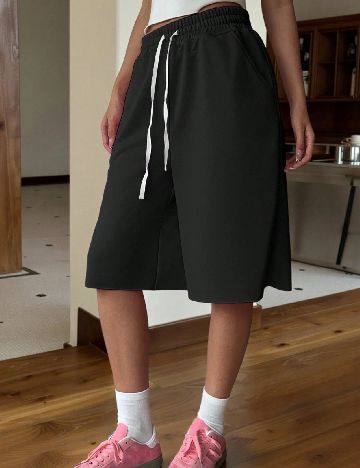 Pantaloni scurti SHEIN, negru