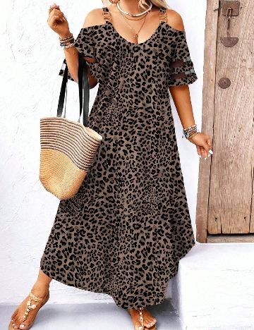 Rochie lunga SHEIN CURVE, animal print