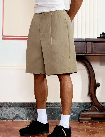 Pantaloni scurti SHEIN, bej