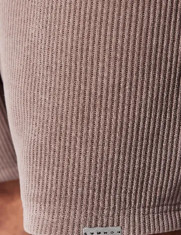 Pantaloni scurti SUMWON, maro