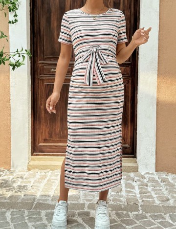 Rochie medie SHEIN Maternity, mix culori