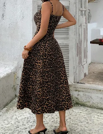 Rochie medie SHEIN, animal print