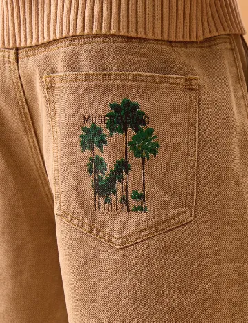 Pantaloni scurti Musero, maro deschis