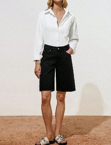 Pantaloni scurti SHEIN, negru