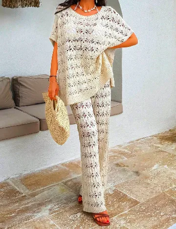 Compleu De Plaja SHEIN, crem