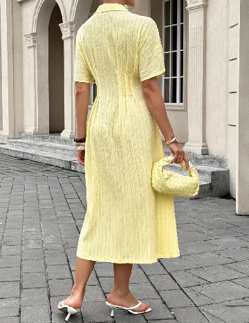 Rochie medie SHEIN, galben