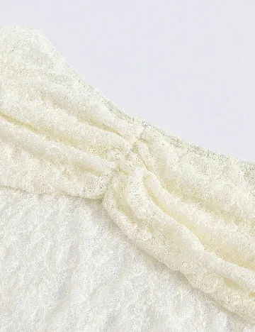 Fusta de plaja SHEIN, crem