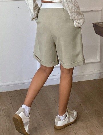 Pantaloni scurti Livesso, kaki