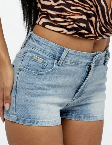 Pantaloni scurti SUMWON, albastru