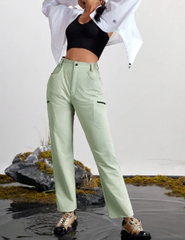 Pantaloni In My Nature, verde