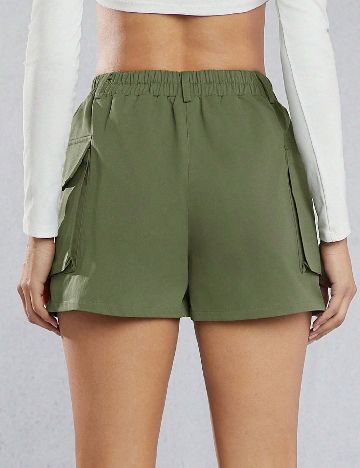 Pantaloni scurti SHEIN, verde