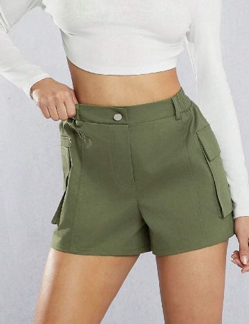 Pantaloni scurti SHEIN, verde