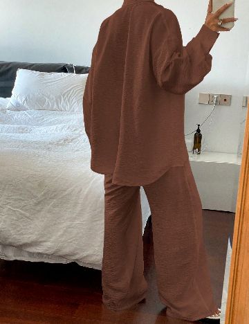 Compleu Livesso, maro