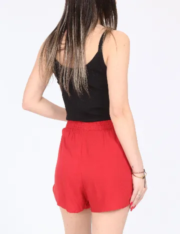 Pantaloni scurti Pull&Bear, rosu