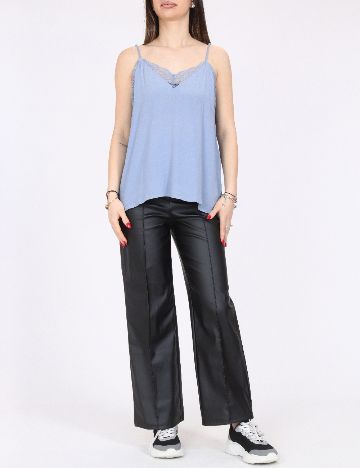 Maiou Oysho, albastru