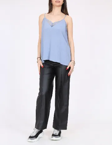 Maiou Oysho, albastru