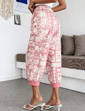 Pantaloni trei sferturi SHEIN, roz