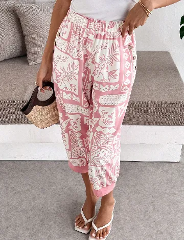 Pantaloni trei sferturi SHEIN, roz