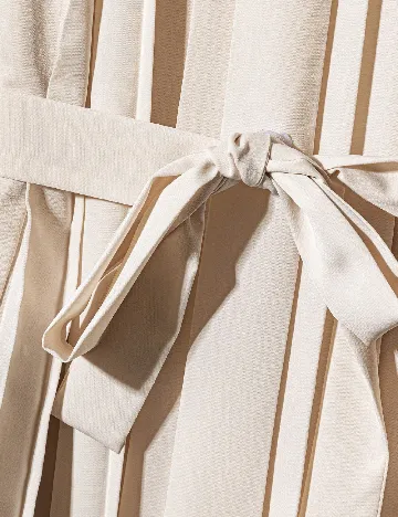 Rochie medie SHEIN, crem