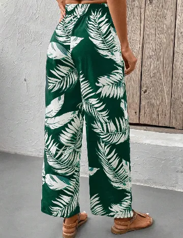 Pantaloni SHEIN, verde