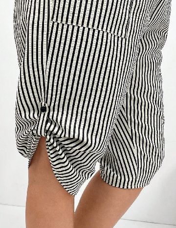 Pantaloni scurti SHEIN CURVE, negru/crem