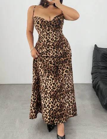 Rochie lunga SHEIN CURVE, animal print
