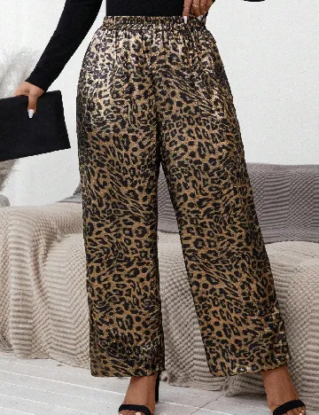 Pantaloni SHEIN CURVE, animal print