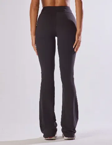 Pantaloni Musera, negru