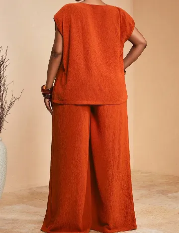 Compleu SHEIN CURVE, caramiziu