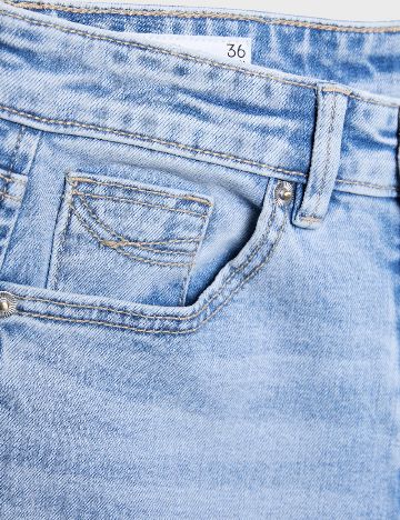 Blugi Stradivarius, albastru