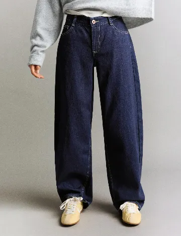 Blugi Bershka, bleumarin