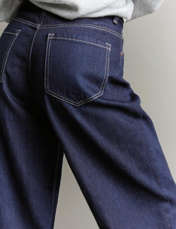 Blugi Bershka, bleumarin