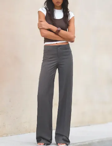 Pantaloni Bershka, gri