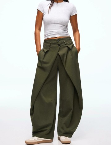 Pantaloni Bershka, verde