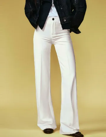 Pantaloni Bershka, alb