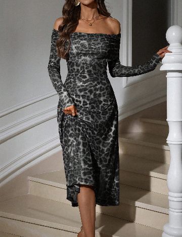 Rochie medie SHEIN, animal print