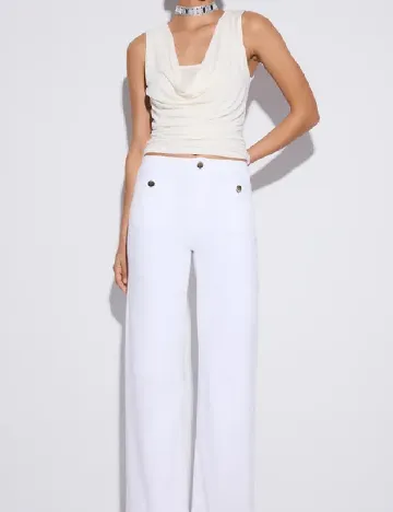 Top Stradivarius, ecru