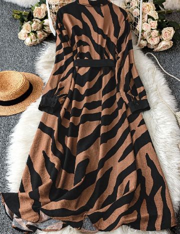 Rochie medie SHEIN CURVE, maro/negru