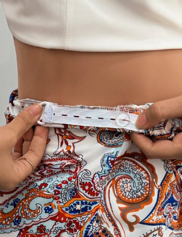 Fusta pantalon SHEIN Maternity, mix culori