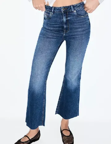 Blugi Stradivarius, albastru