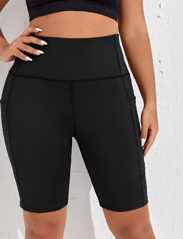 Pantaloni scurti SHEIN CURVE, negru