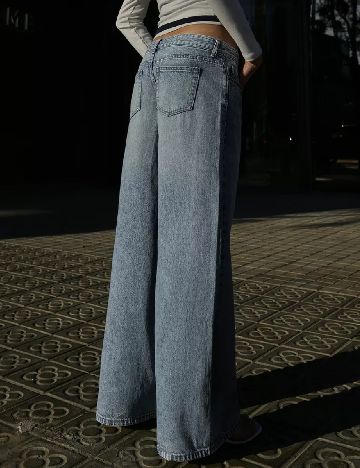 Blugi Bershka, albastru