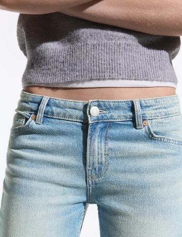 Blugi Bershka, albastru