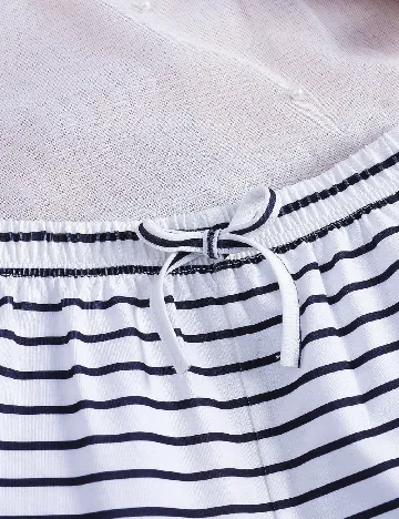 Pijama Shein Kids, alb