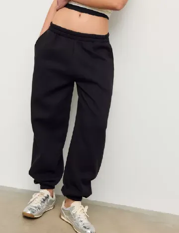 Pantaloni Stradivarius, negru
