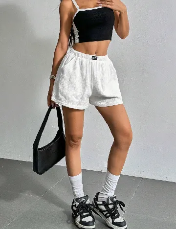 Pantaloni scurti SHEIN, alb