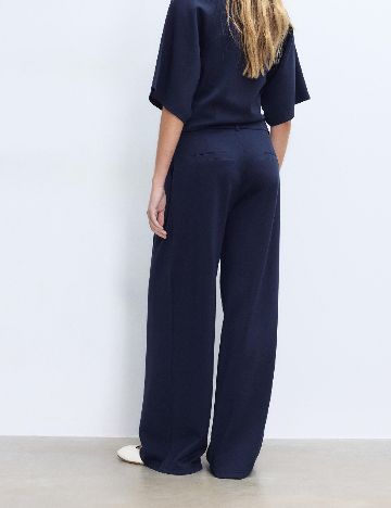 Pantaloni Stradivarius, bleumarin