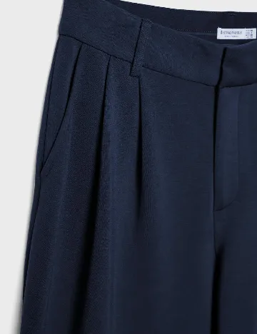 Pantaloni Stradivarius, bleumarin
