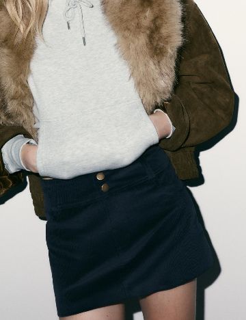 Fusta Zara, bleumarin