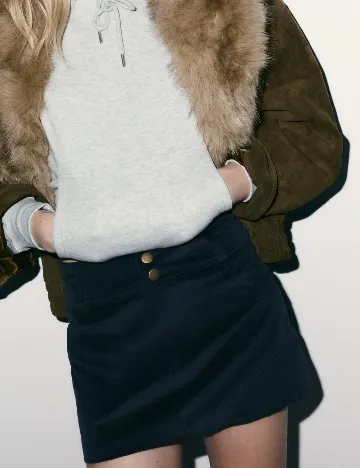 Fusta Zara, bleumarin